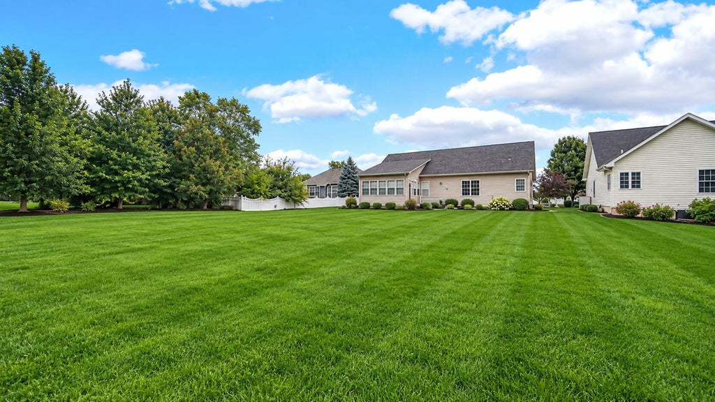 Photo of 2257 Blarney Stone Drive, Valparaiso, IN 46385 (MLS # 845290)