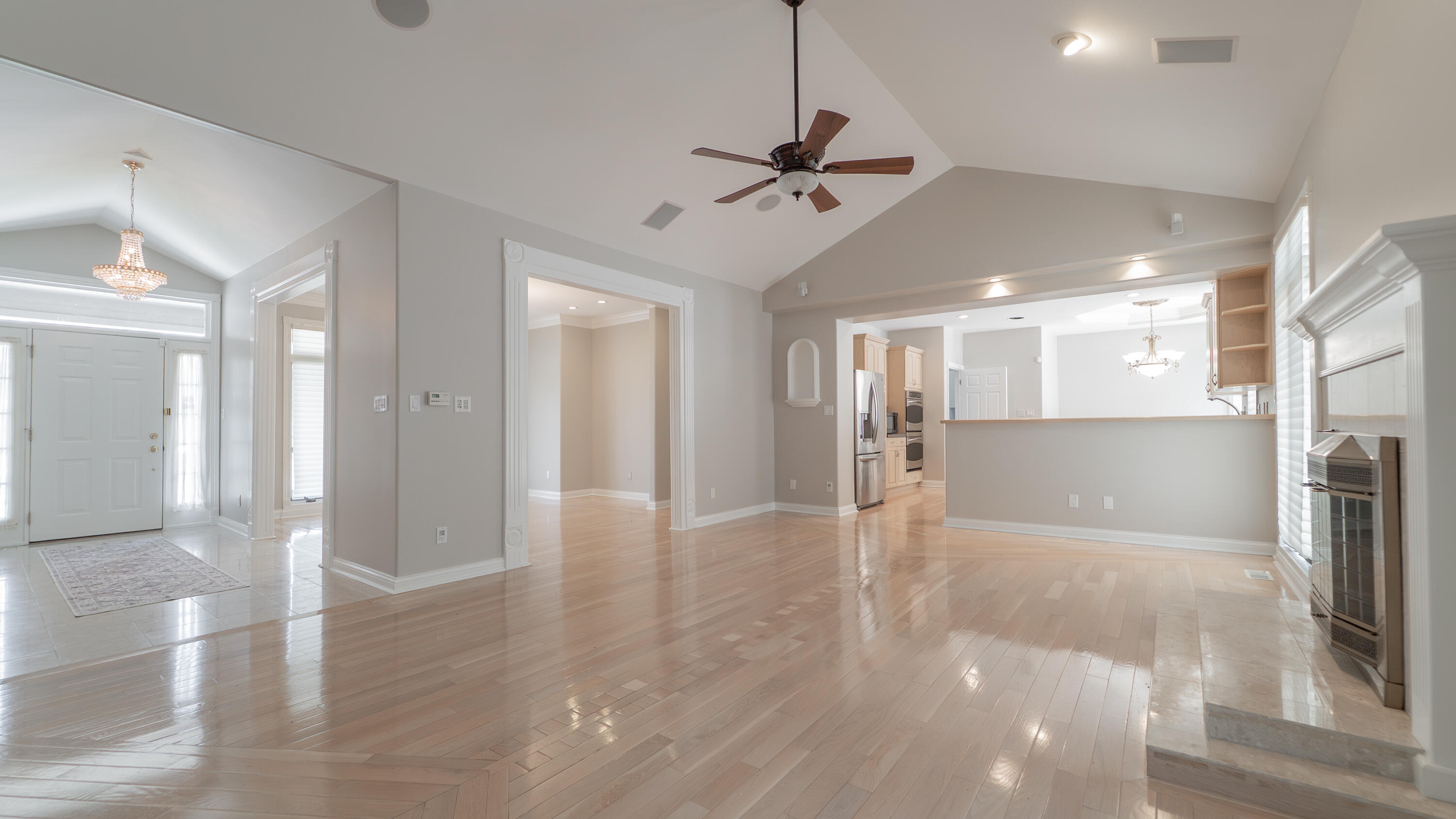 2318 Divac Drive