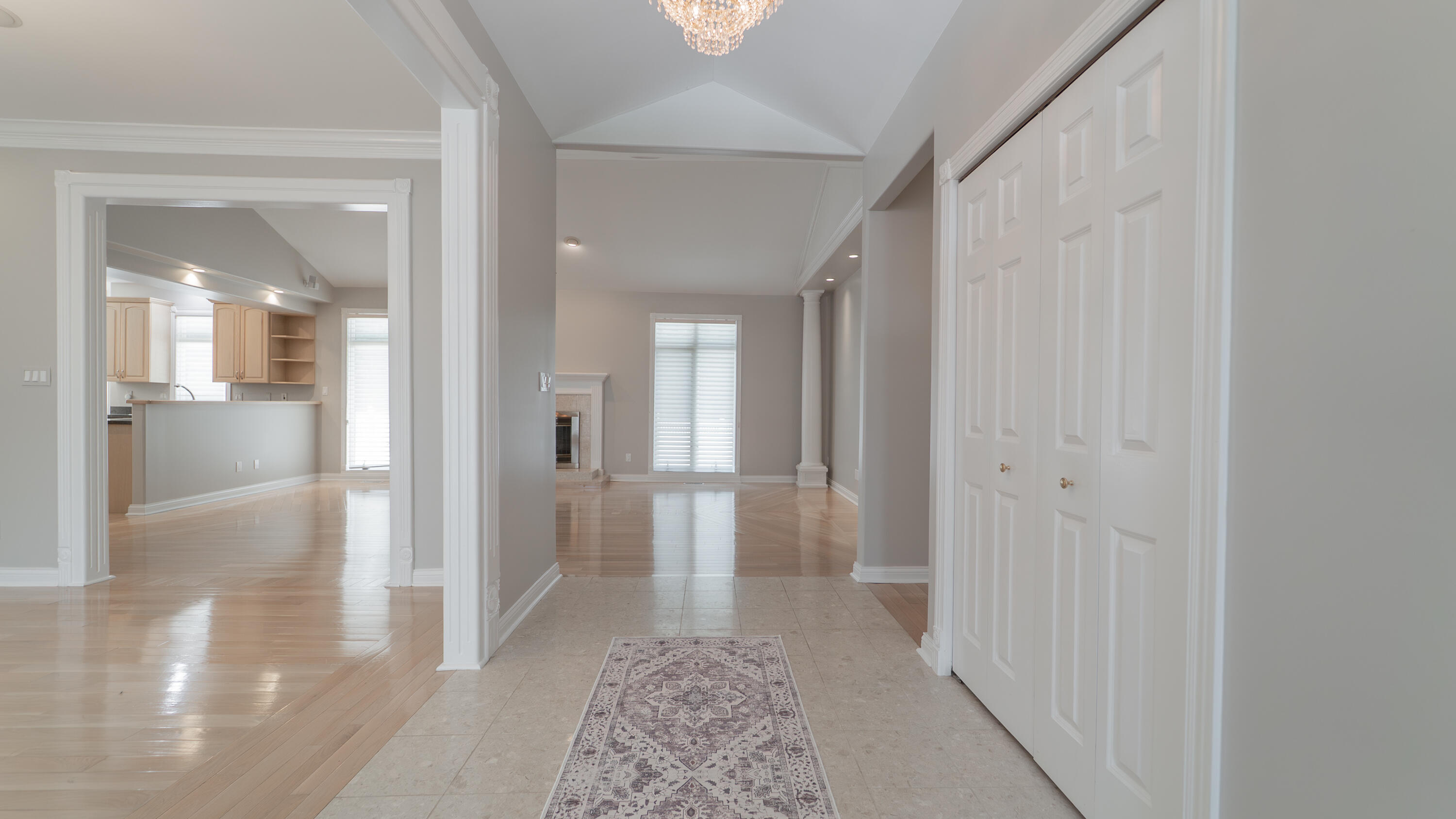 2318 Divac Drive