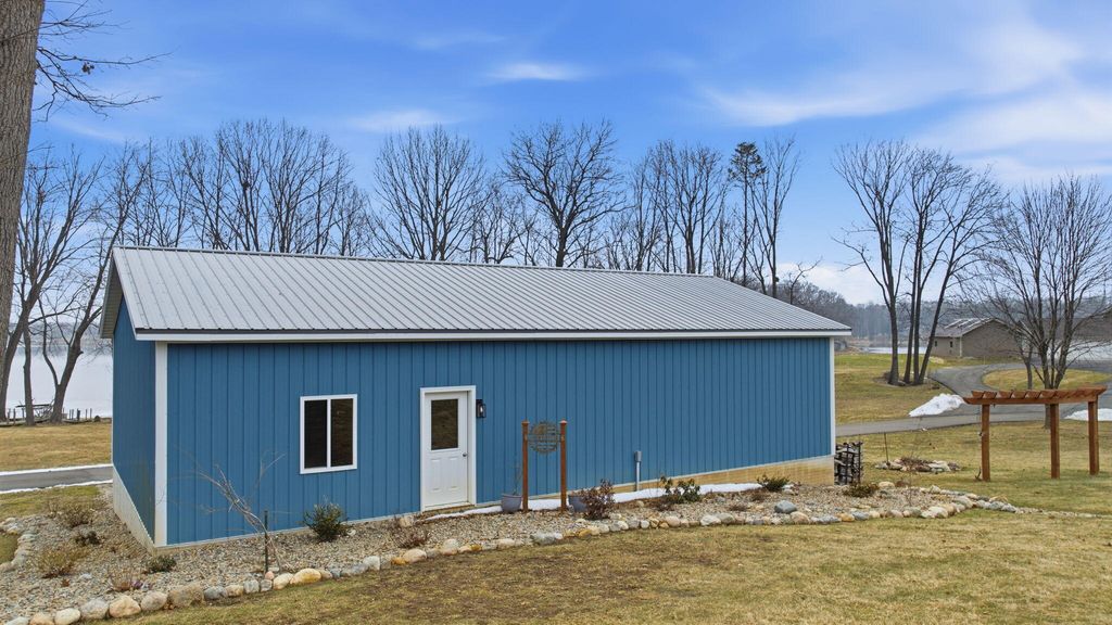 Photo of 7395 E Hudson Pointe Lane, New Carlisle, IN 46552 (MLS # 834977)