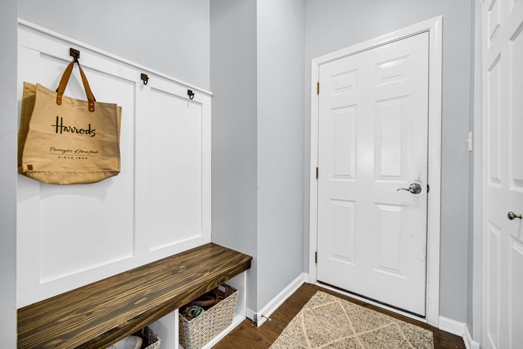 Photo of 13190 Roosevelt Place, Crown Point, IN 46307 (MLS # 838991)