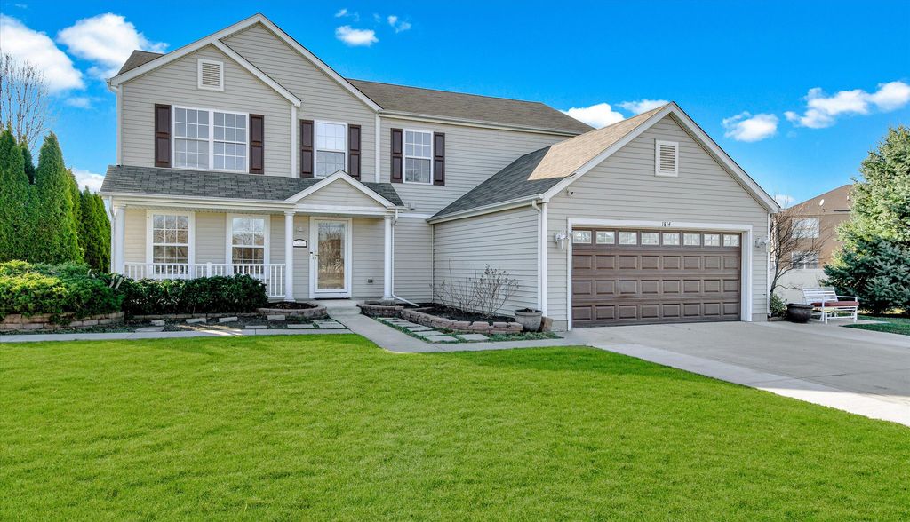 Photo of 1814 Dalemont Way, Dyer, IN 46311 (MLS # 837235)