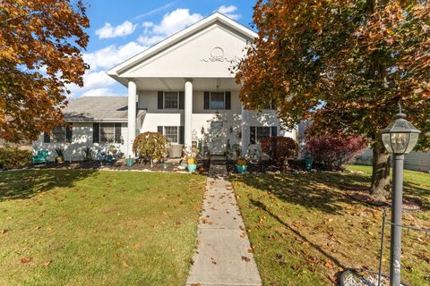 2405 Kings Court, Dyer, IN 46311 - #: 831291