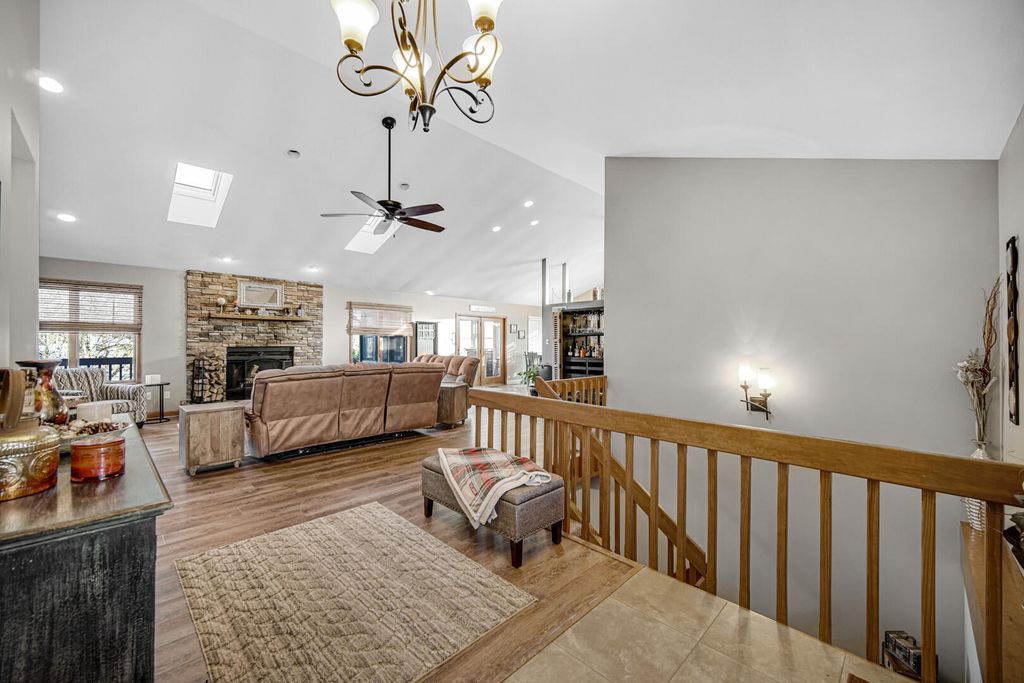 Photo of 2393 Four Seasons Pkwy, Crown Point, IN 46307 (MLS # 831994)