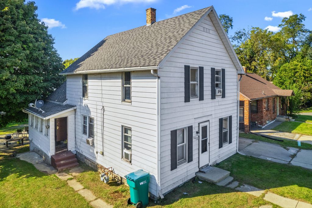 Photo of 608 Pine Lake Avenue, La Porte, IN 46350 (MLS # 839166)