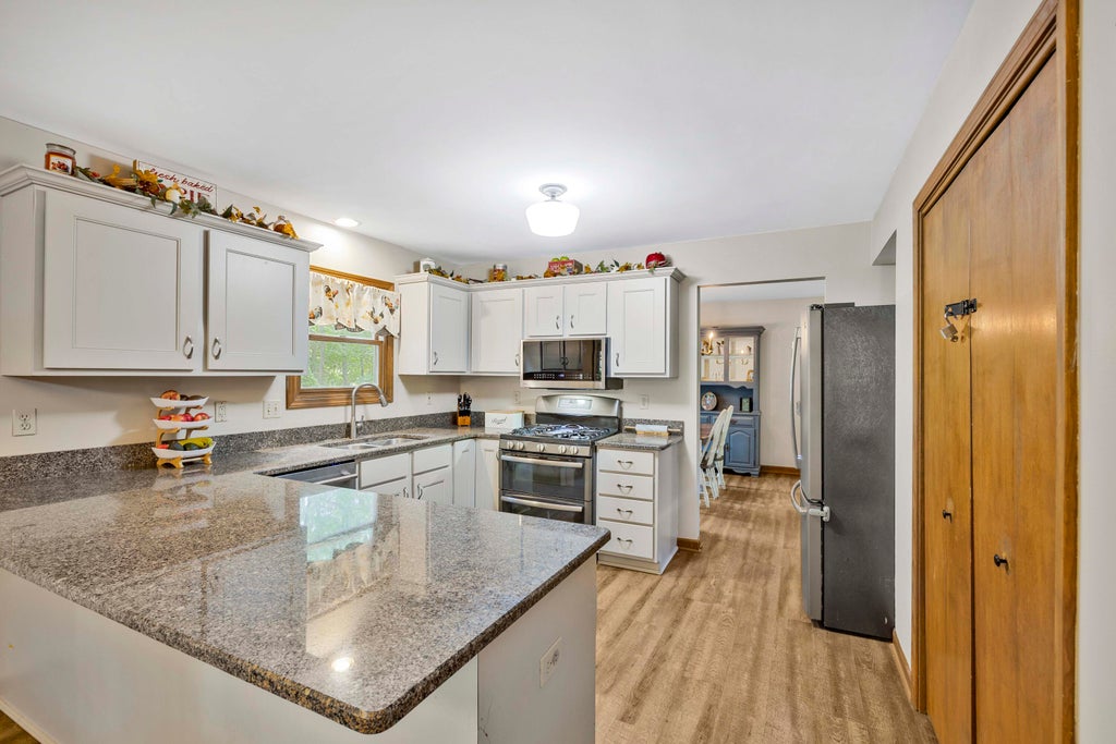 Photo of 12211 S Williams Court, Crown Point, IN 46307 (MLS # 845941)