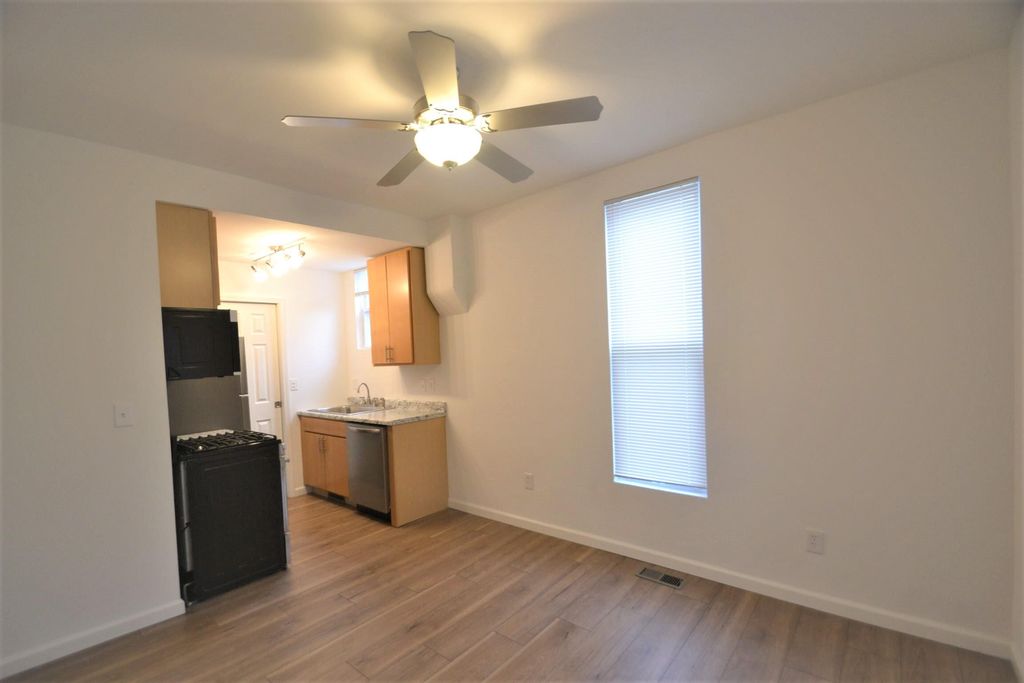 Photo of 610 Union Street #2, Valparaiso, IN 46383 (MLS # 839707)
