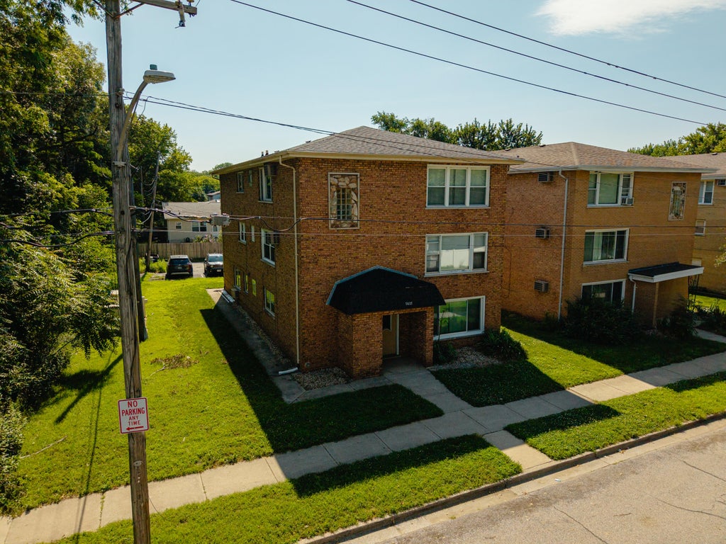 Photo of 7027 Parrish Avenue, Hammond, IN 46323 (MLS # 842306)
