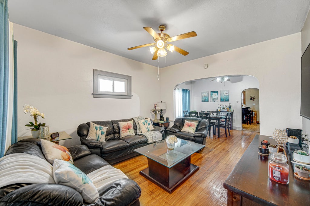 Photo of 6620 Arizona Avenue, Hammond, IN 46323 (MLS # 843747)