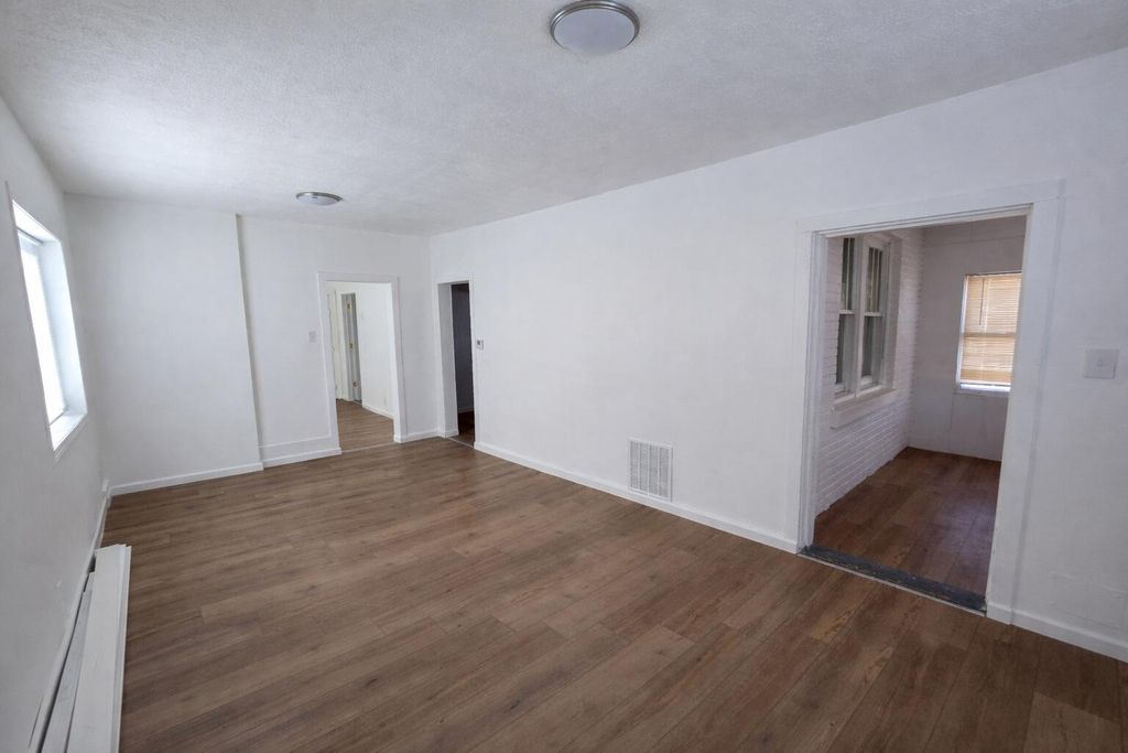 Photo of 4912 Catalpa Avenue, Hammond, IN 46327 (MLS # 836040)