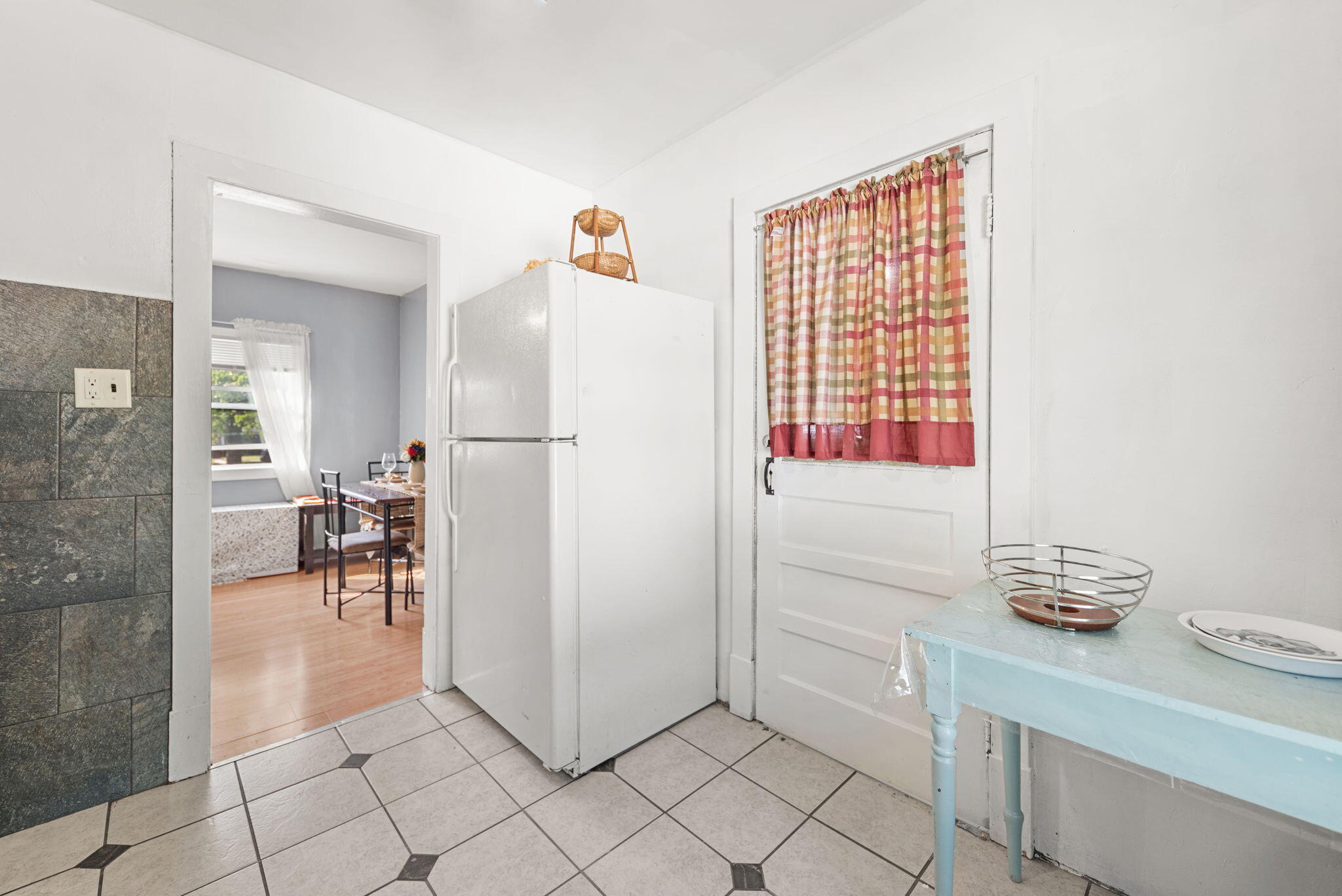 Hammond, Indiana 46324, United States, 2 Bedrooms Bedrooms, ,1 BathroomBathrooms,Residential,Active,214136