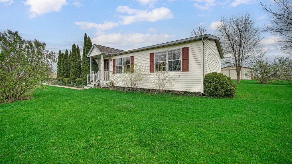 Photo of 14805 W 109th Avenue, Dyer, IN 46311 (MLS # 837220)