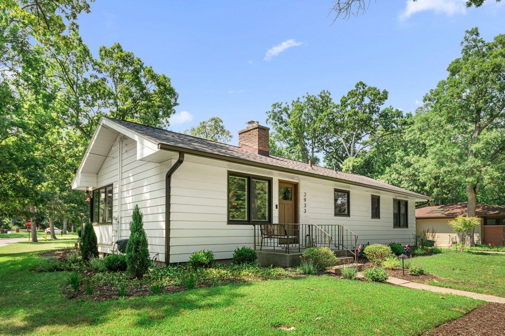 Photo of 2933 Belle Plaine Trail, Long Beach, IN 46360 (MLS # 842818)