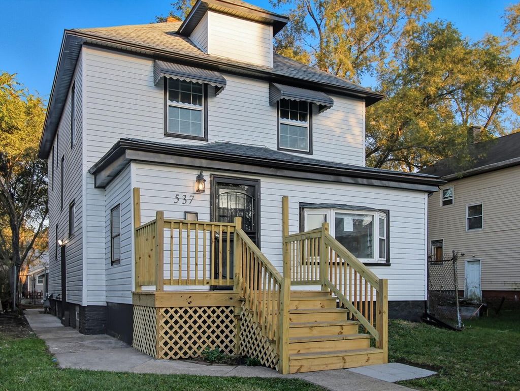 Photo of 537 Harrison Street, Gary, IN 46402 (MLS # 829332)
