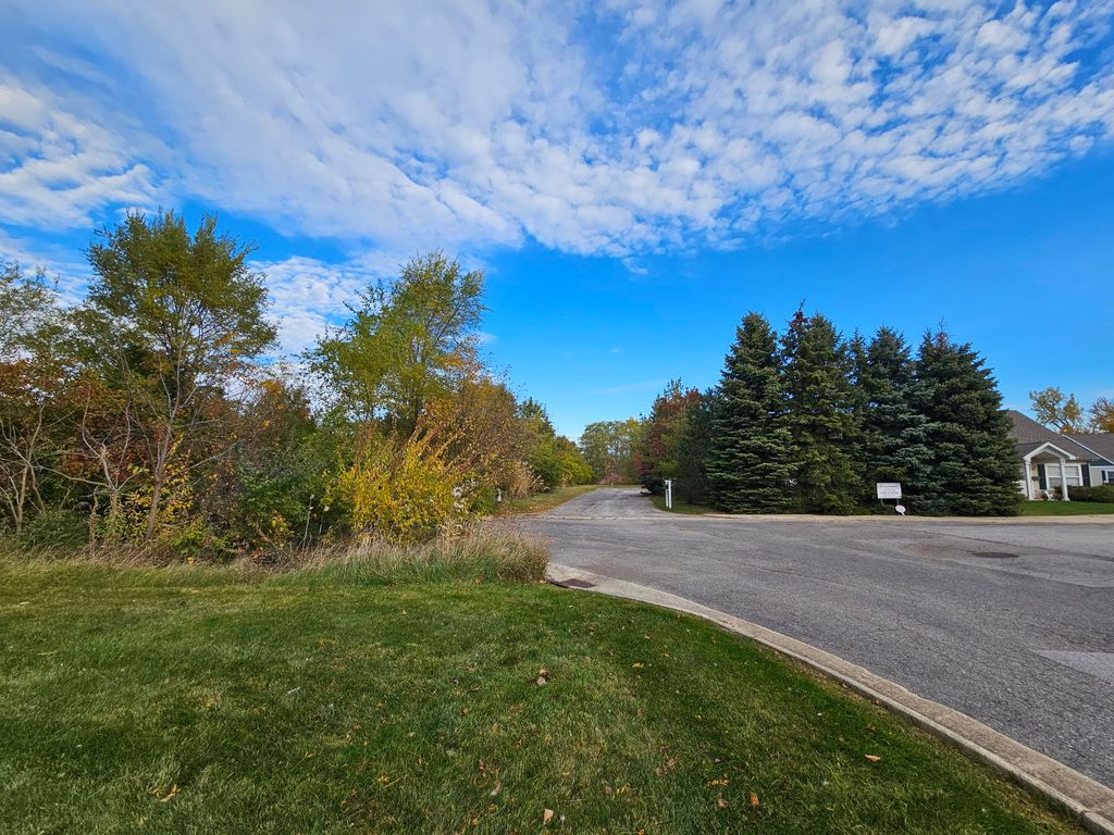 Photo of 7961 Harrison Place, Merrillville, IN 46410 (MLS # 830326)