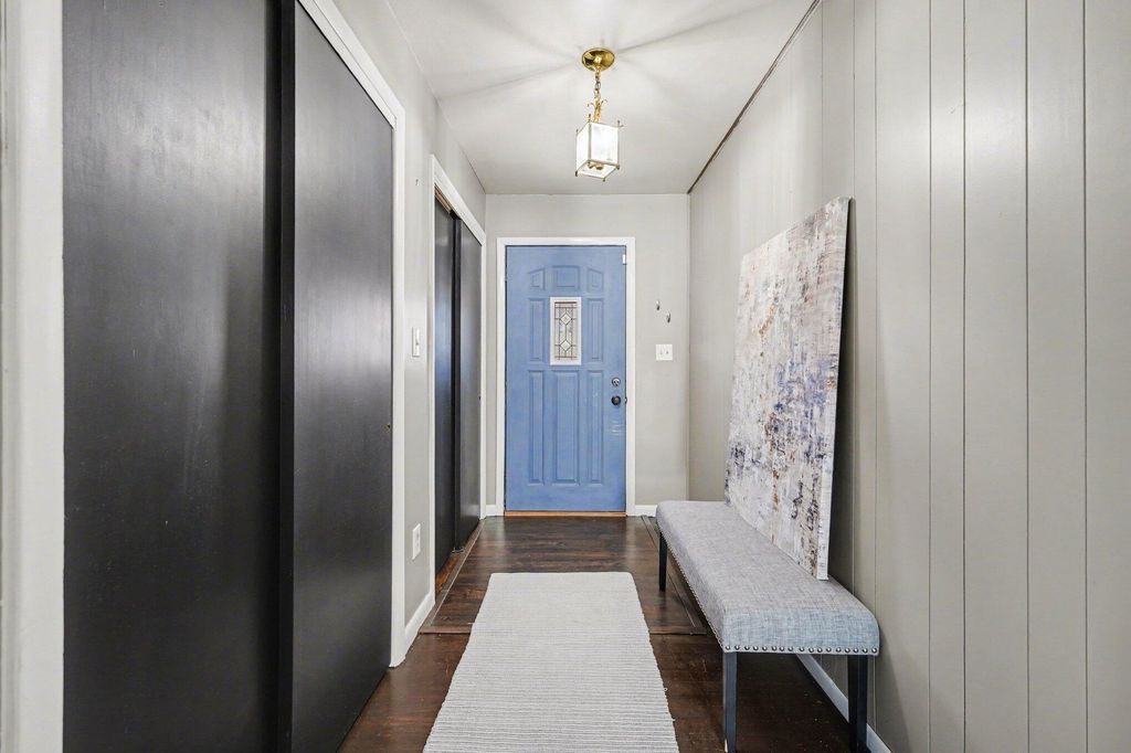 Photo of 1904 Sherman Street, Schererville, IN 46375 (MLS # 835419)