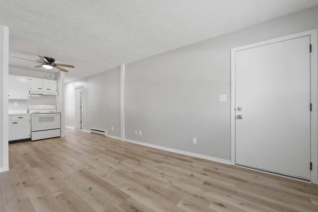 Photo of 190 Sycamore Court #191, Hebron, IN 46341 (MLS # 843442)