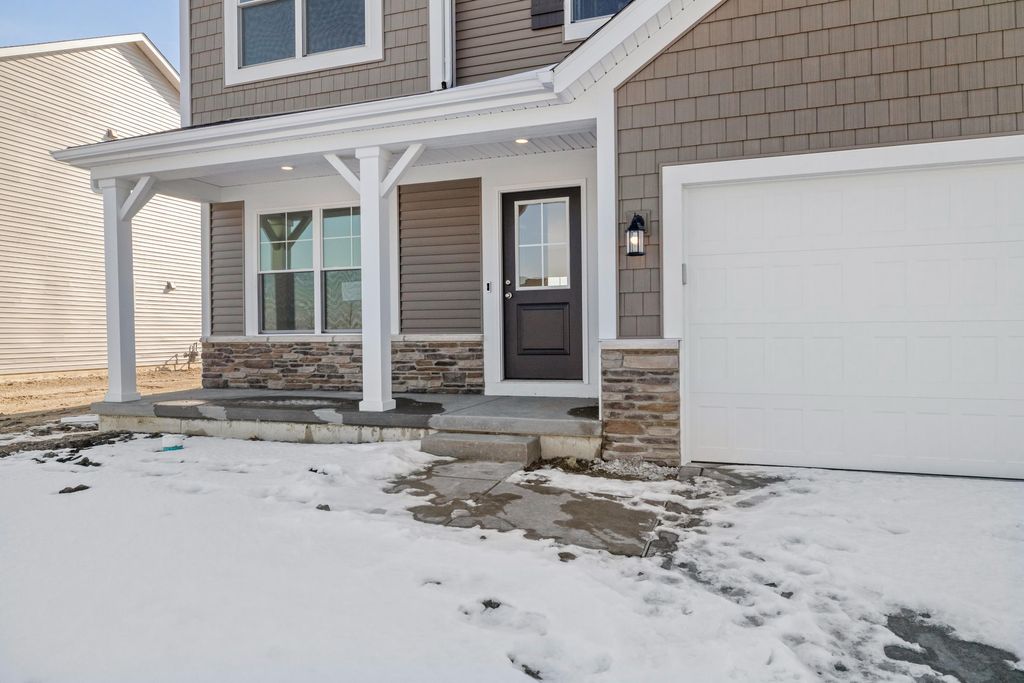 Photo of 565 E 130th Place, Crown Point, IN 46307 (MLS # 835397)