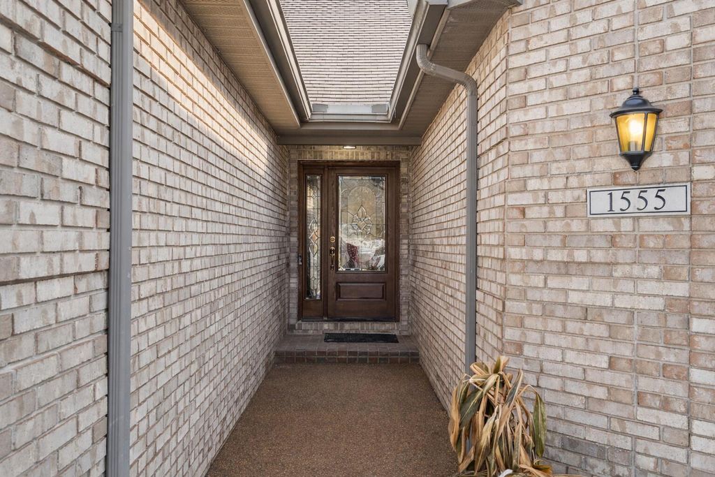 Photo of 1555 Maumee Drive, Valparaiso, IN 46385 (MLS # 833851)