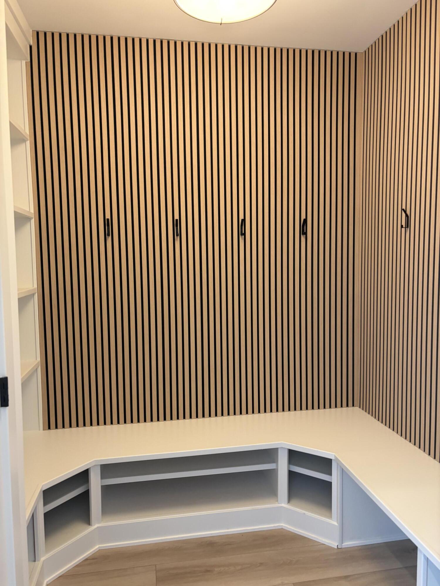 9547 Tall Grass Trail