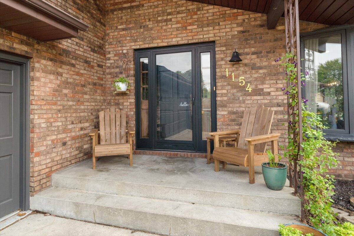 1154 Tamarack Place