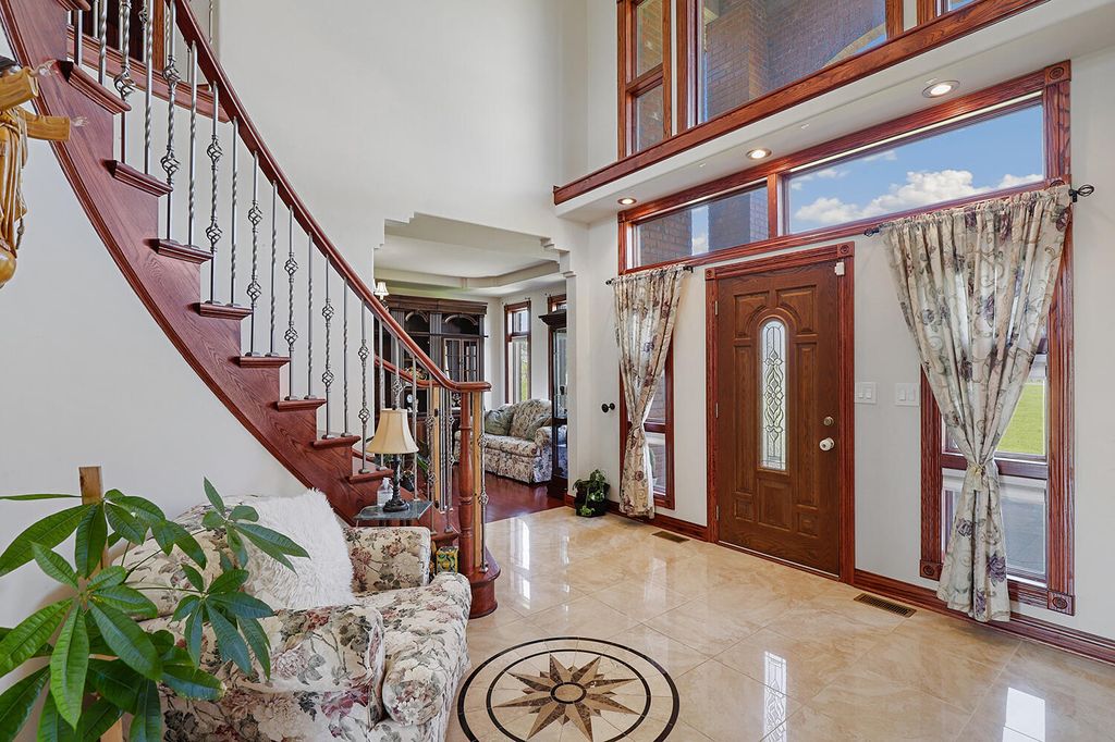 Photo of 13643 Grant Street, Crown Point, IN 46307 (MLS # 838375)