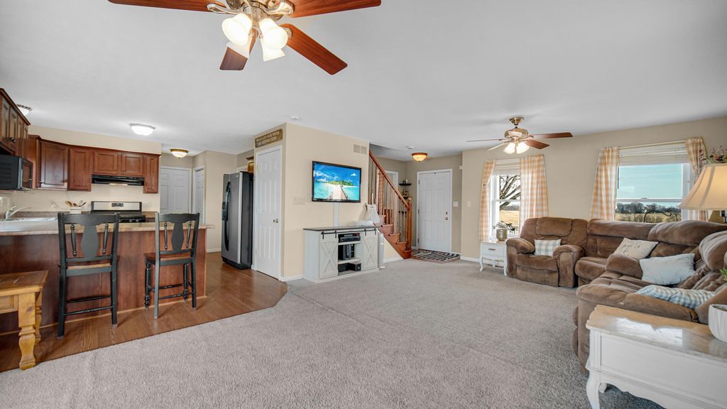 Photo of 6441 W Joliet Road, La Porte, IN 46350 (MLS # 836104)