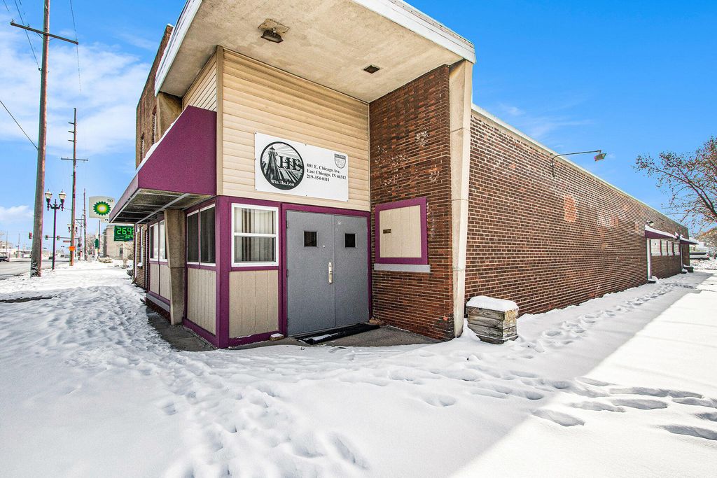 Photo of 801 E Chicago Avenue, East Chicago, IN 46312 (MLS # 831588)