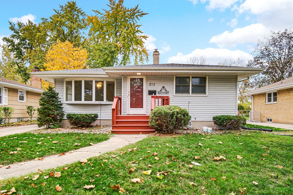 Photo of 212 Timrick Drive, Munster, IN 46321 (MLS # 830594)