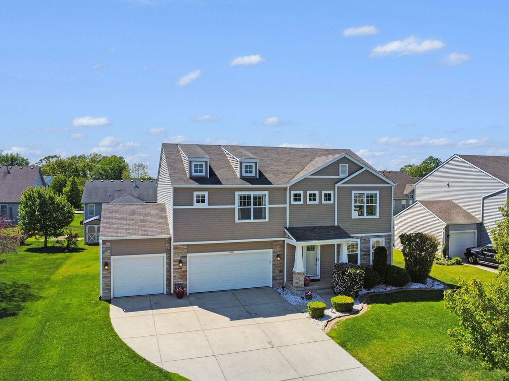 Photo of 11442 Maryland Drive, Crown Point, IN 46307 (MLS # 839247)