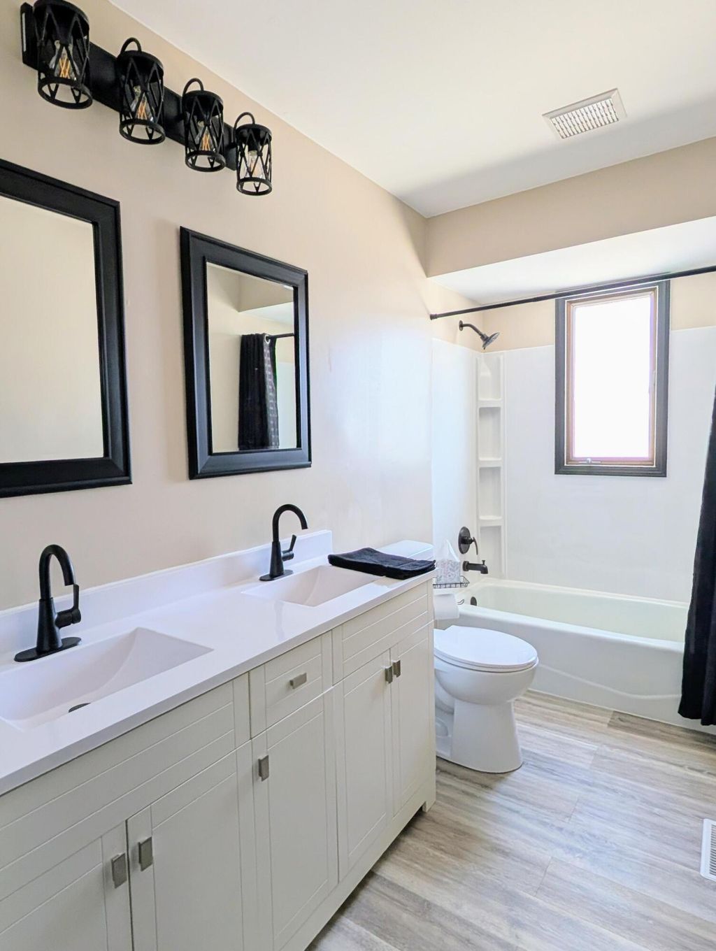 Photo of 8845 Clark Place, Crown Point, IN 46307 (MLS # 834055)