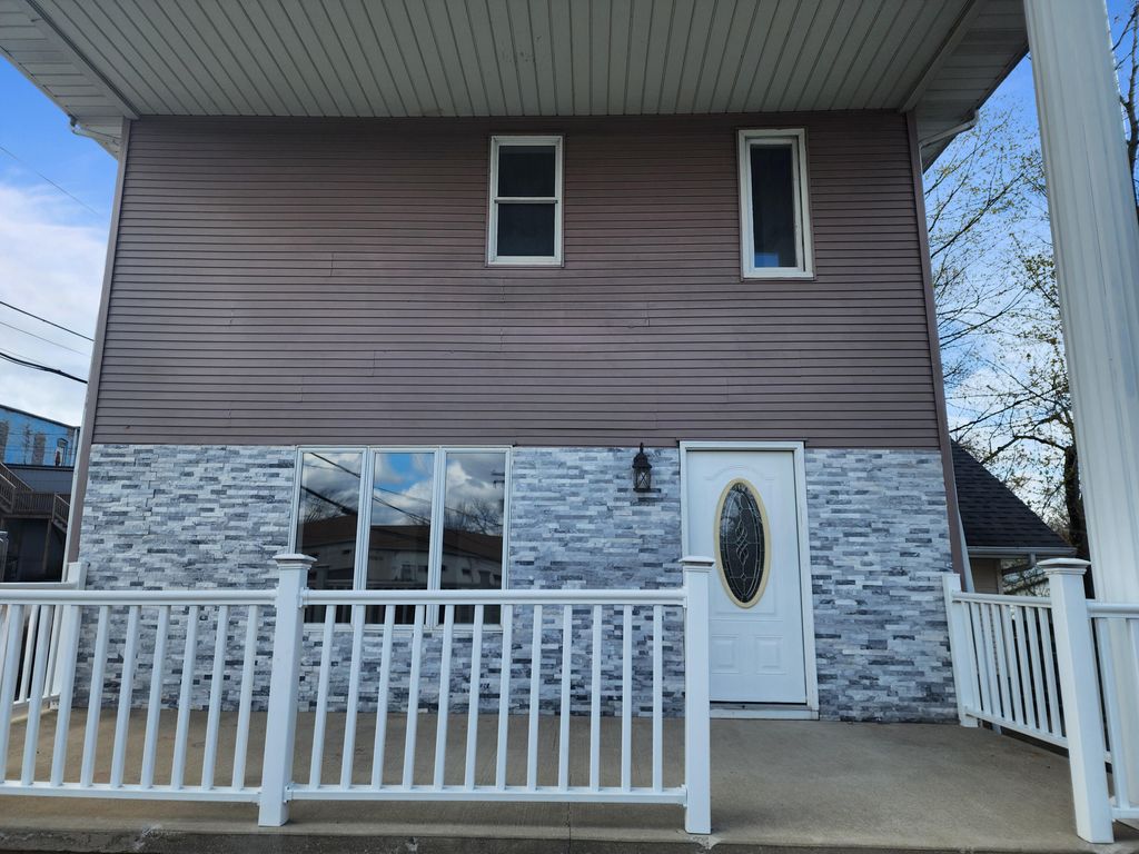 Photo of 113 N Arch Street, New Carlisle, IN 46552 (MLS # 838228)