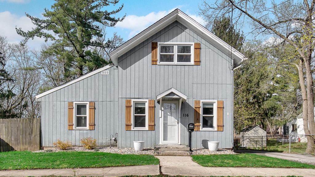 Photo of 116 Carter Street, La Porte, IN 46350 (MLS # 837053)