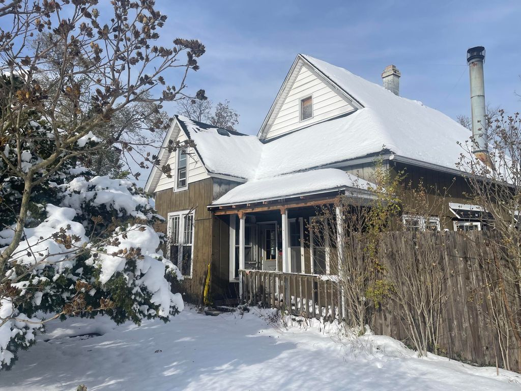 Photo of 1231 Harrison Street, Lowell, IN 46356 (MLS # 830664)