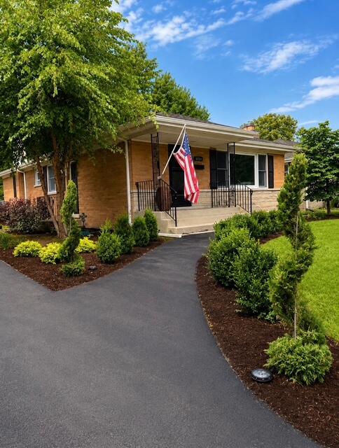 Photo of 8124 Monroe Avenue, Munster, IN 46321 (MLS # 844749)