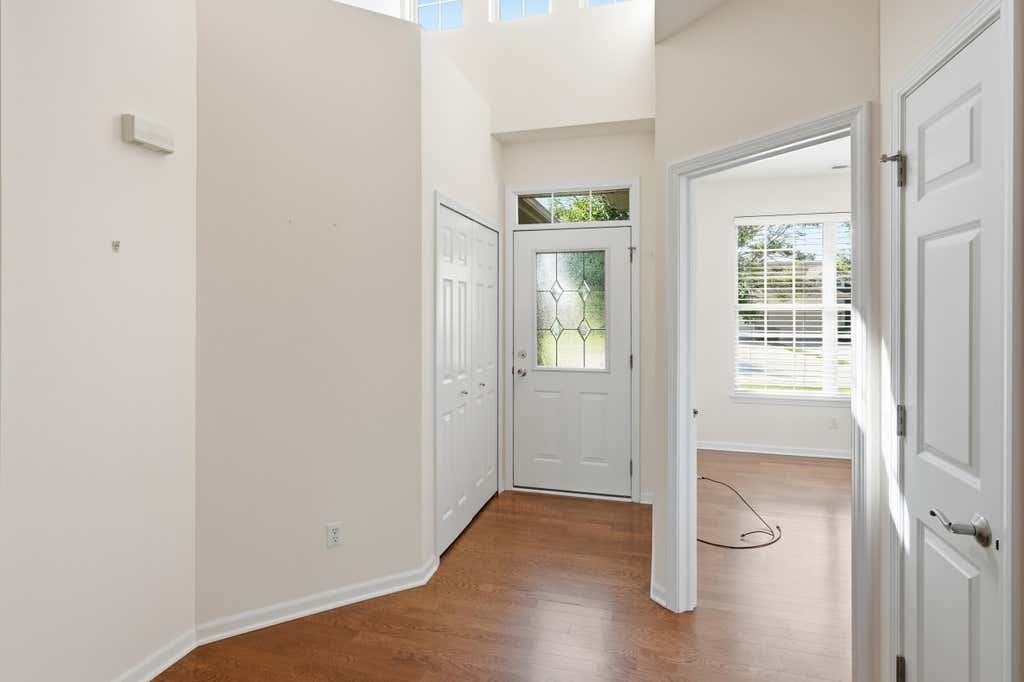 Photo of 9192 Settlers Ridge, Saint John, IN 46373 (MLS # 843357)