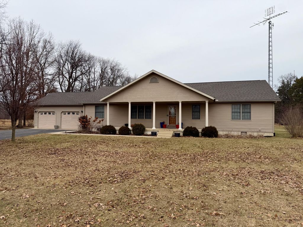 Photo of 2110 E 700 S, North Judson, IN 46366 (MLS # 834907)