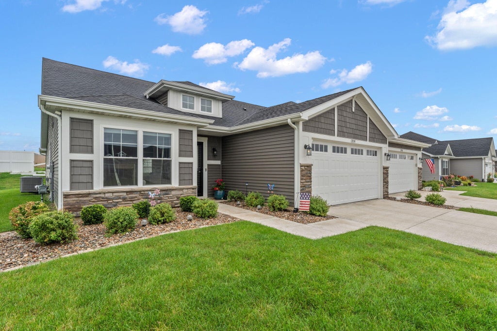 Photo of 13574 Freedom Way, Cedar Lake, IN 46303 (MLS # 843879)