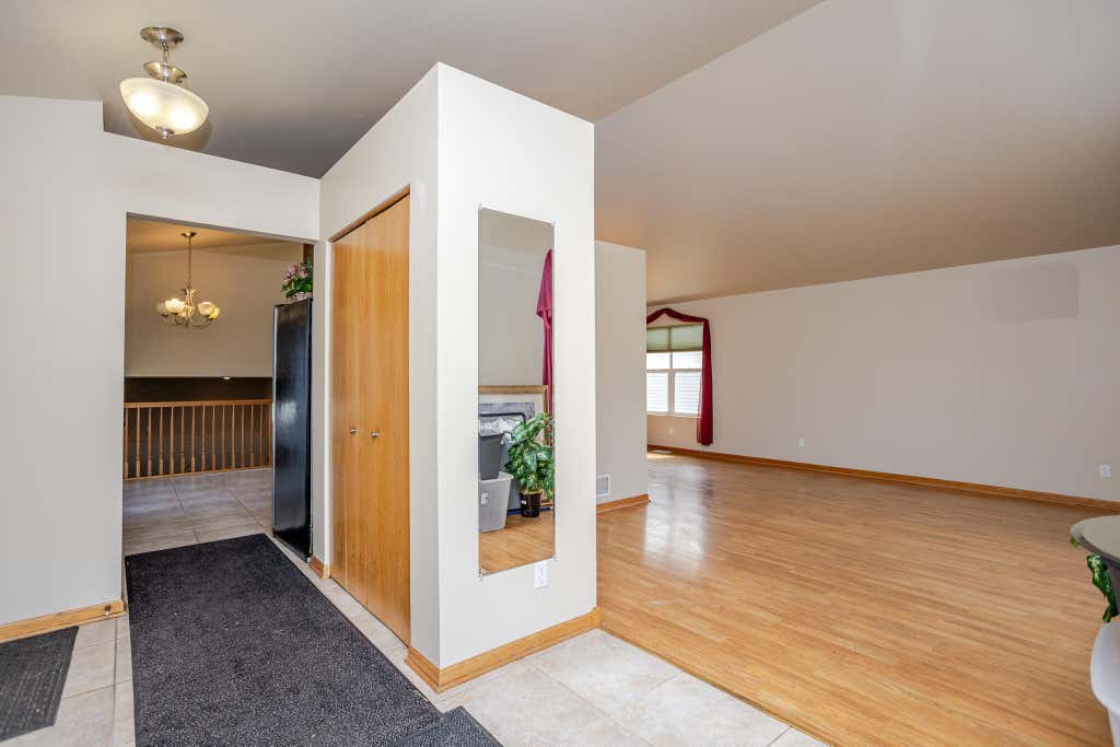 Photo of 2500 W 86th Avenue, Merrillville, IN 46410 (MLS # 842309)