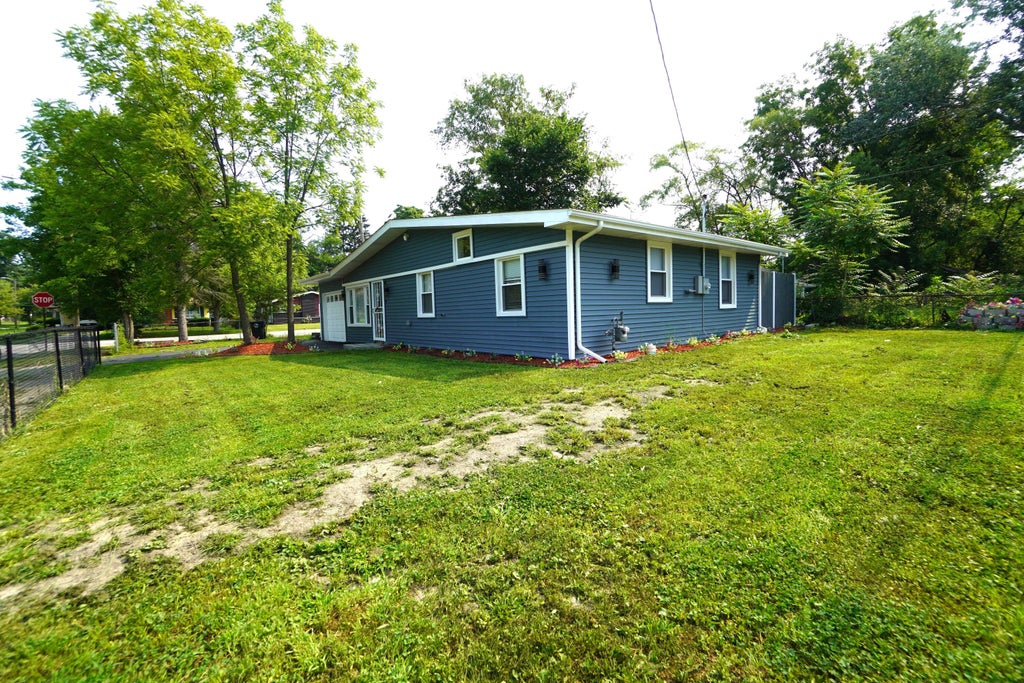 Photo of 4701 Carolina Street, Gary, IN 46409 (MLS # 843019)