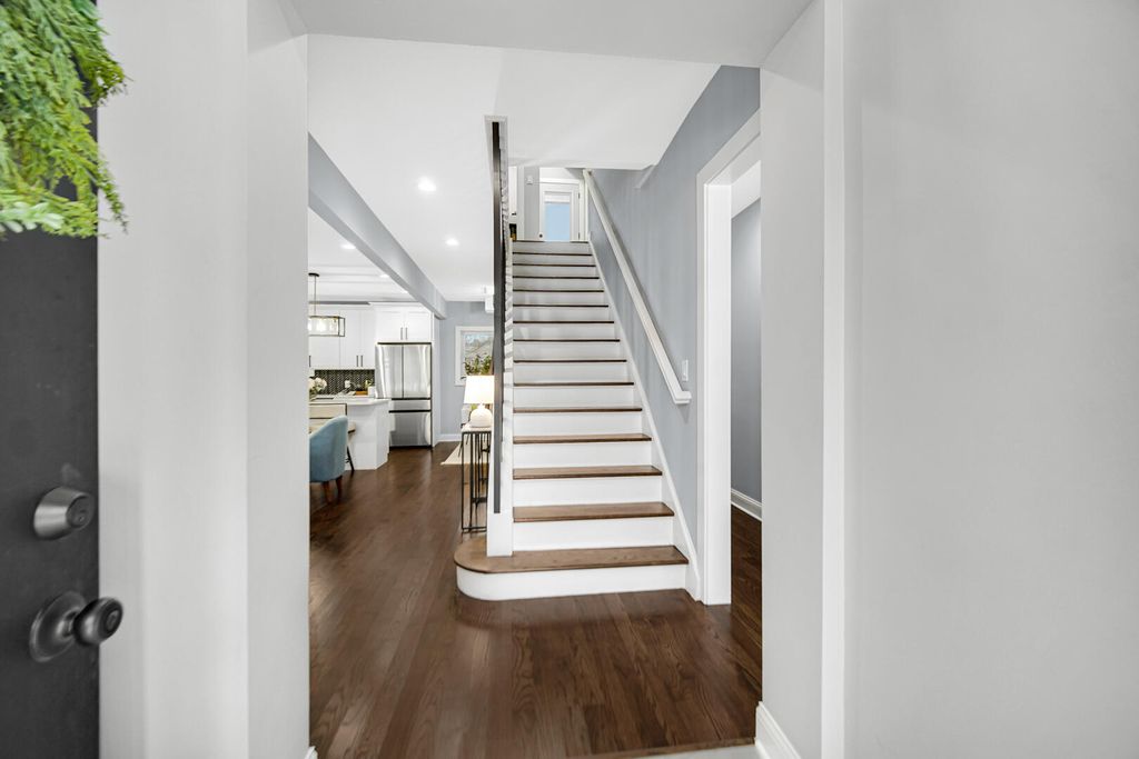 Photo of 4354 Washington Street, Gary, IN 46408 (MLS # 834193)