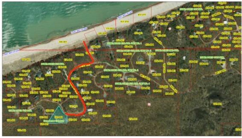 Photo of 15 Summit Drive, Dune Acres, IN 46304 (MLS # 837116)