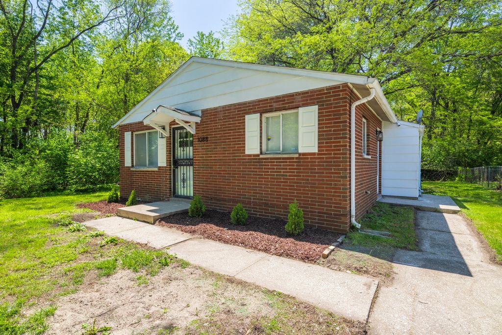 Photo of 1088 Hobart Street, Gary, IN 46406 (MLS # 839092)