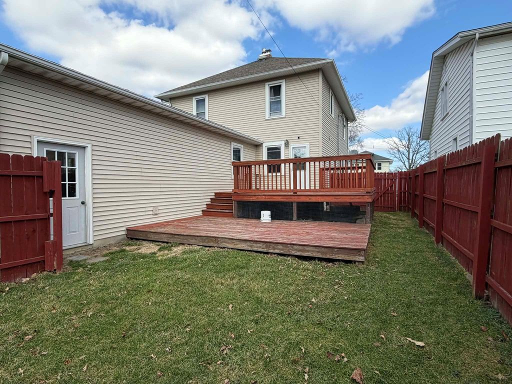 Photo of 320 S Cullen Street, Rensselaer, IN 47978 (MLS # 835175)