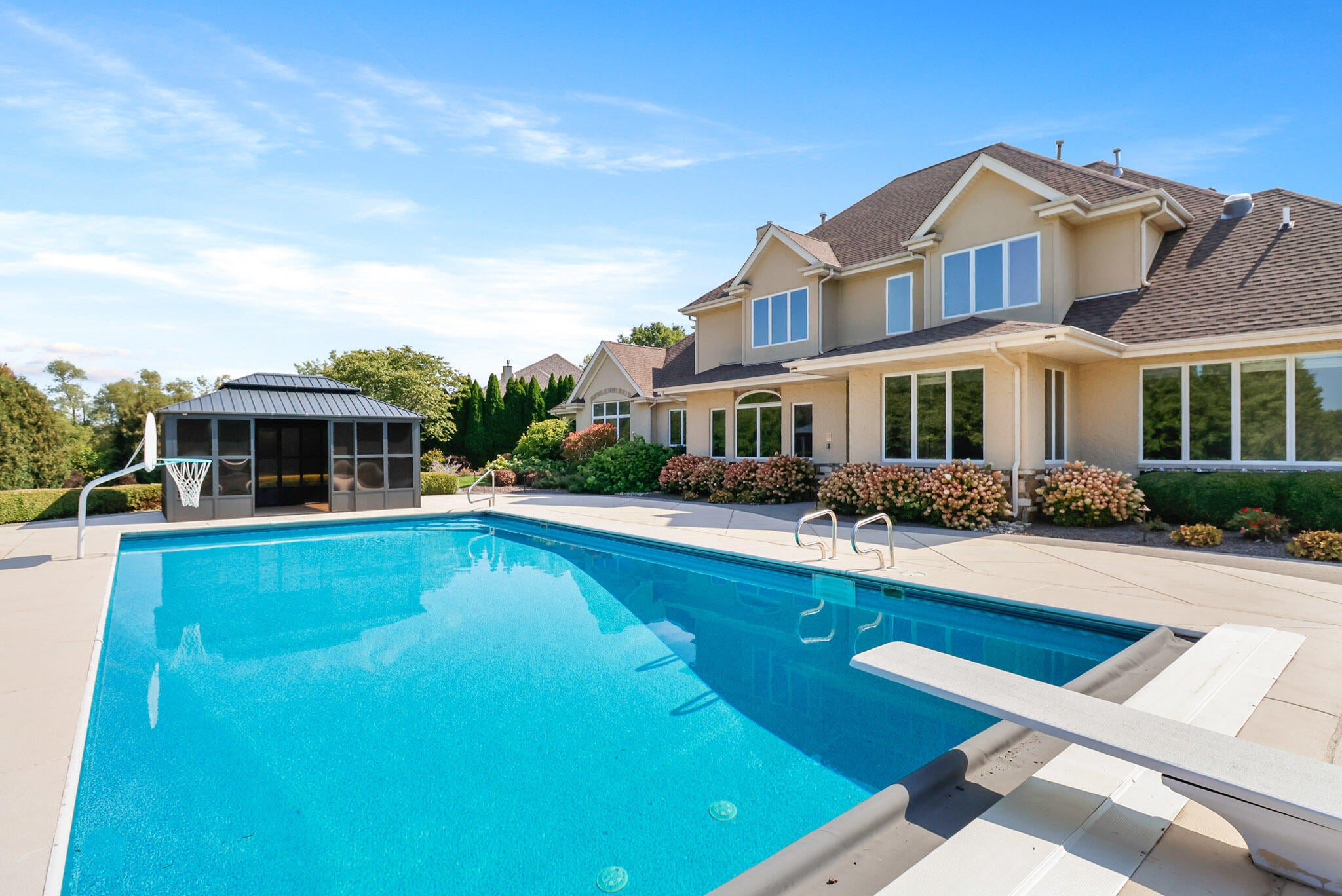 1667 Chalone Court