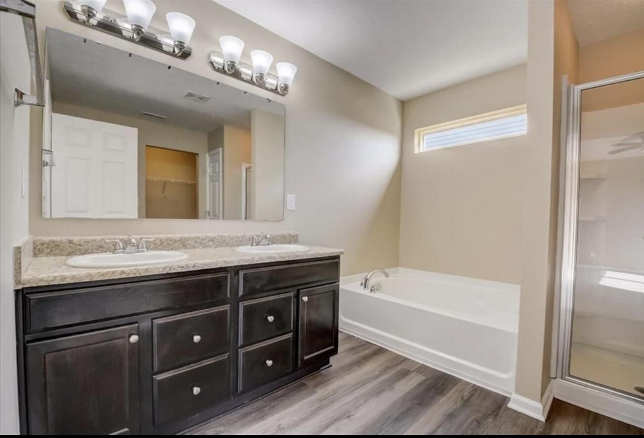 Indianapolis, Indiana 46235, United States, 3 Bedrooms Bedrooms, ,2 BathroomsBathrooms,Residential,Active,218300