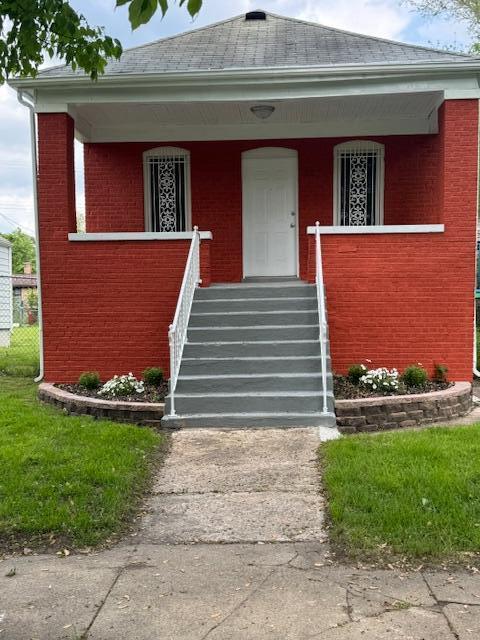 View Gary, IN 46409 house