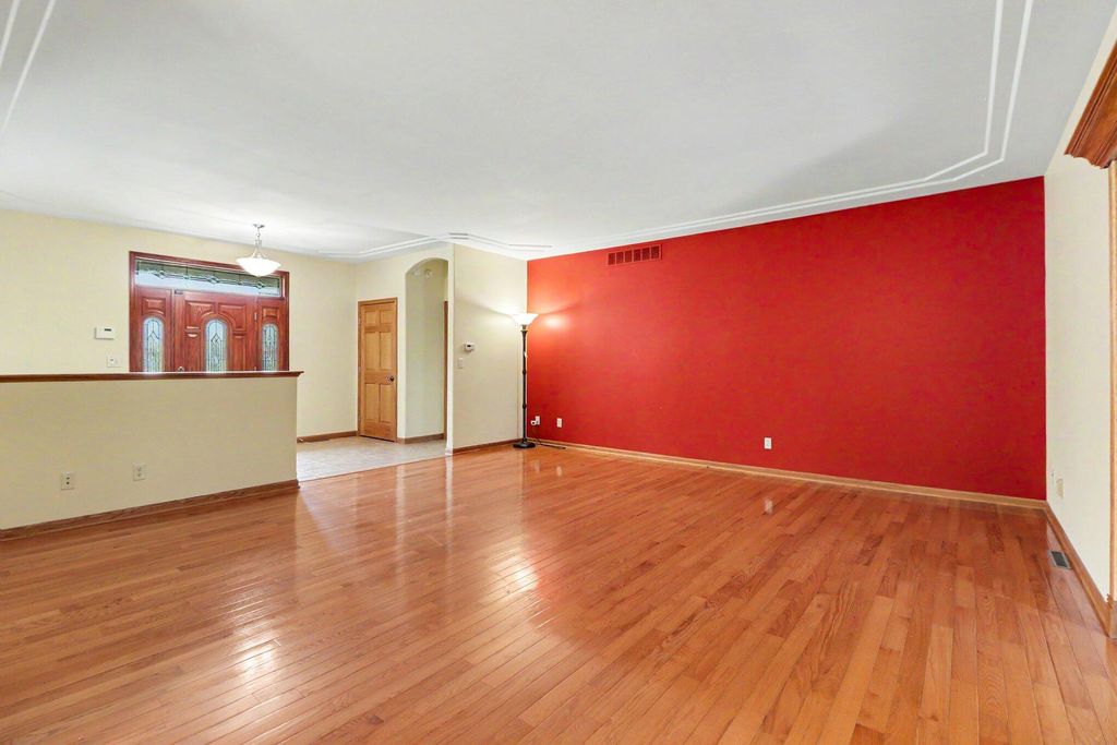 Photo of 404 Amy Rose Lane, Valparaiso, IN 46383 (MLS # 839798)