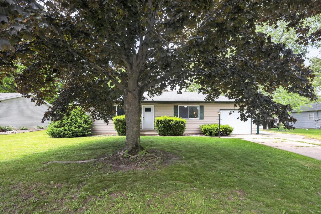 Photo of 222 Greenwood Drive, La Porte, IN 46350 (MLS # 840194)