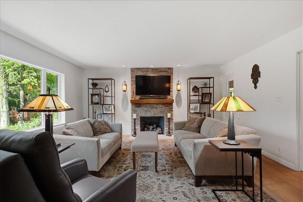 Photo of 63 Ski Hill Road, Portage, IN 46368 (MLS # 839405)